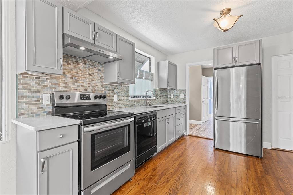 На продажу: $529,999 (5 спален, 0 ванн, 2482 Квадратных фут)