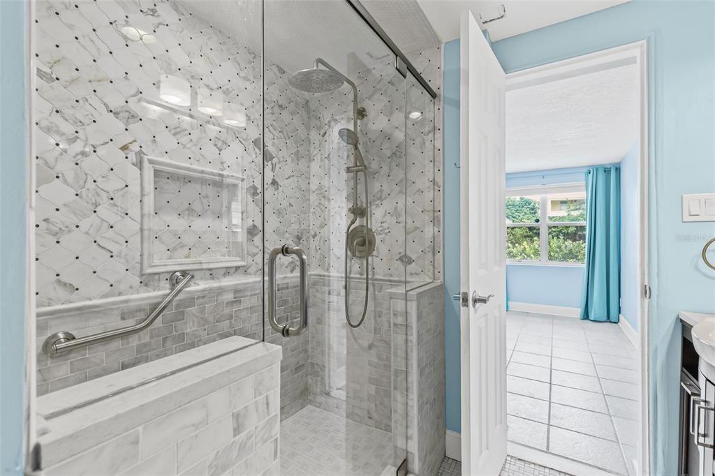 На продажу: $529,999 (5 спален, 0 ванн, 2482 Квадратных фут)