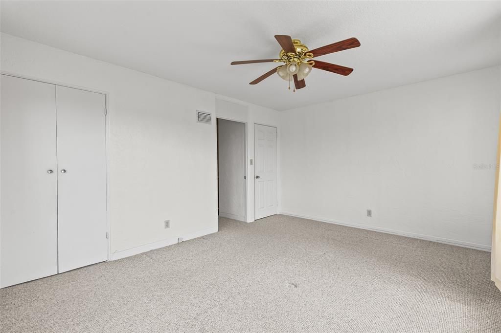 На продажу: $529,999 (5 спален, 0 ванн, 2482 Квадратных фут)