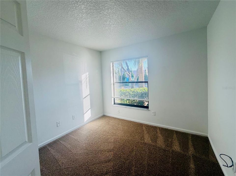 В аренду: $1,350 (2 спален, 2 ванн, 800 Квадратных фут)