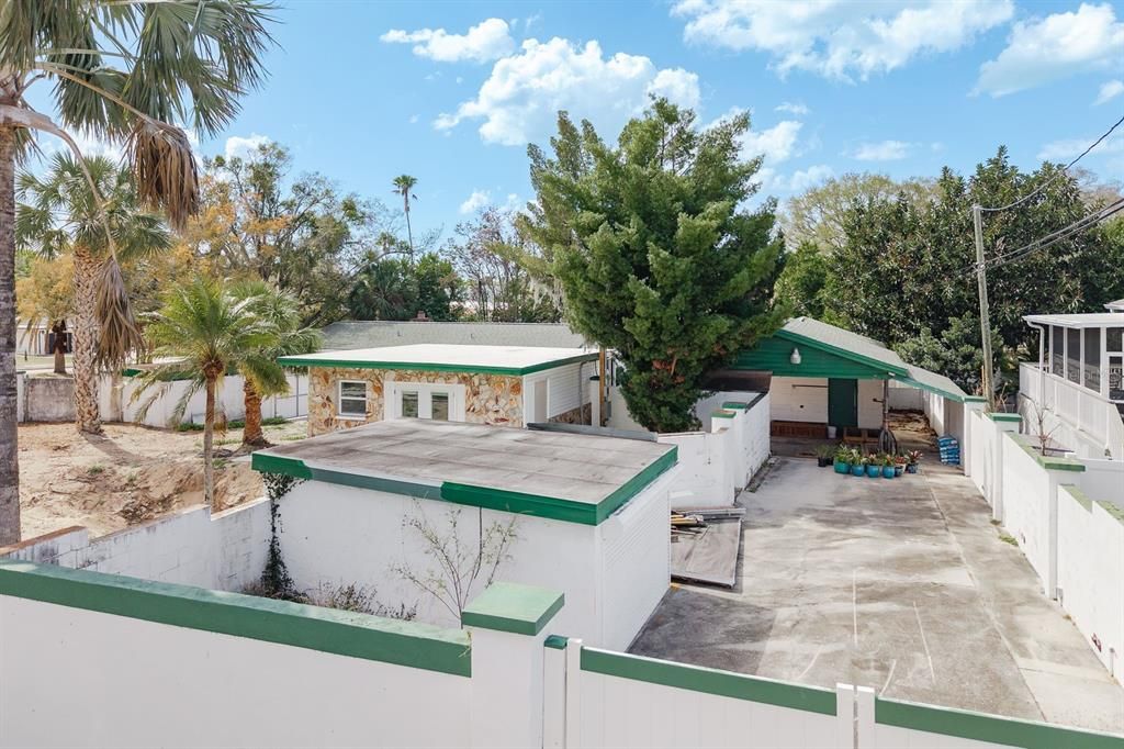 En Venta: $599,900 (0.39 acres)