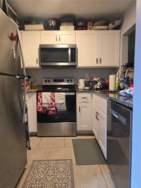 For Sale: $180,000 (2 beds, 1 baths, 1260 Square Feet)
