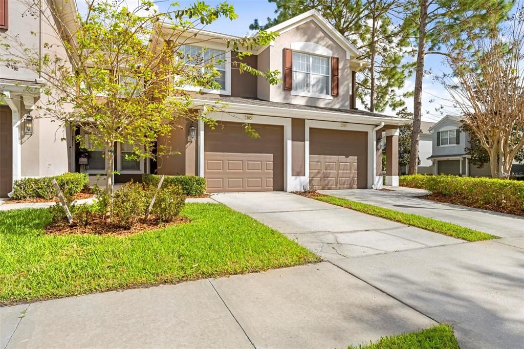 На продажу: $240,000 (2 спален, 2 ванн, 1414 Квадратных фут)