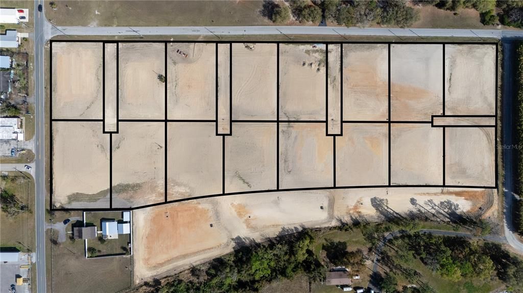 待售: $220,000 (0.54 acres)