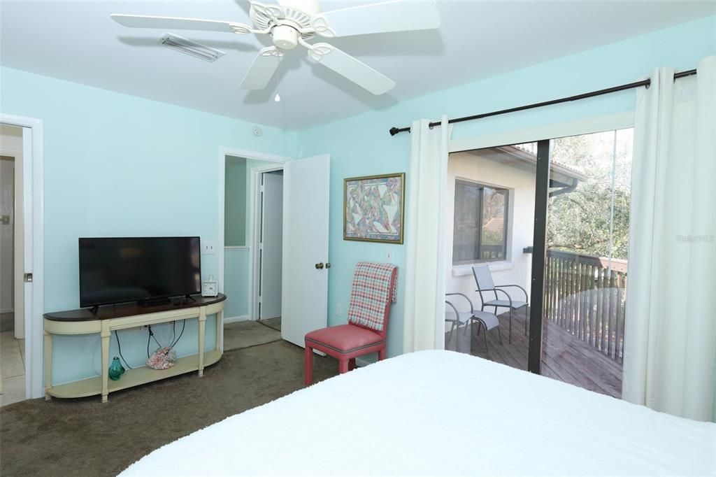 En Venta: $300,000 (2 camas, 1 baños, 1148 Pies cuadrados)