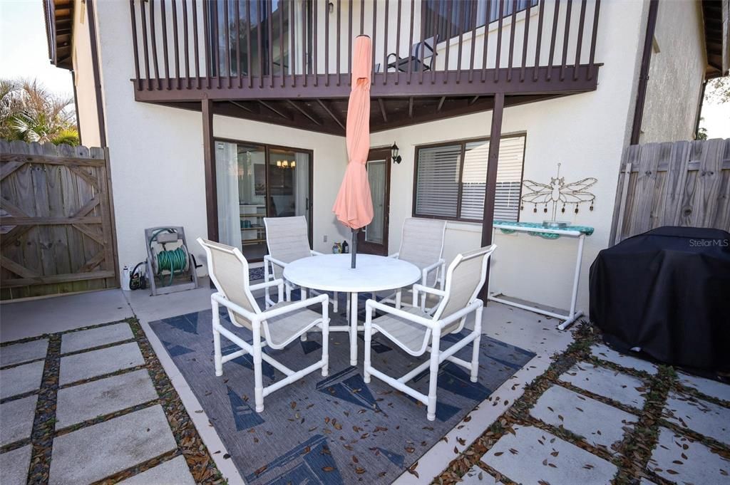 En Venta: $300,000 (2 camas, 1 baños, 1148 Pies cuadrados)