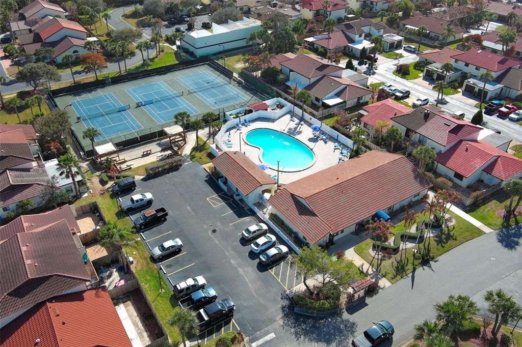 En Venta: $300,000 (2 camas, 1 baños, 1148 Pies cuadrados)