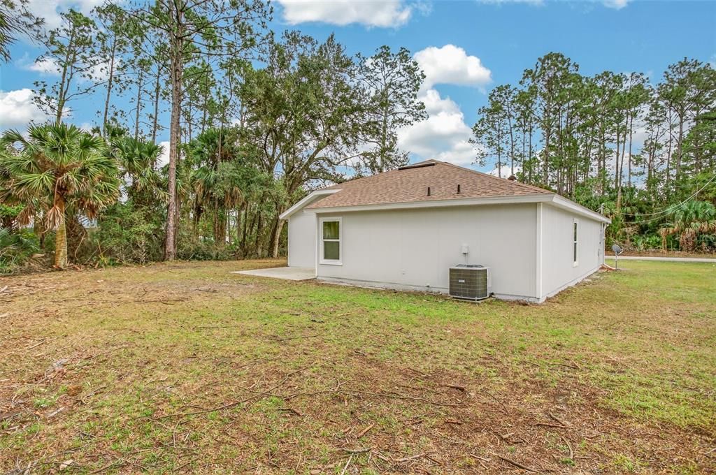 Active With Contract: $274,900 (3 beds, 2 baths, 1545 Square Feet)