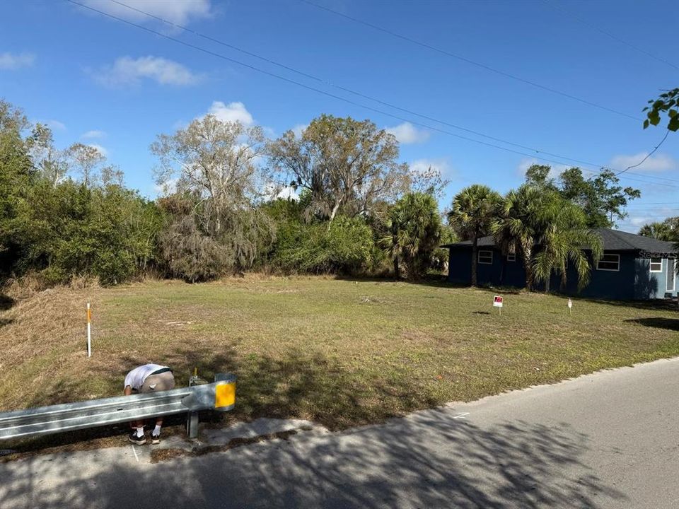 待售: $25,000 (0.14 acres)