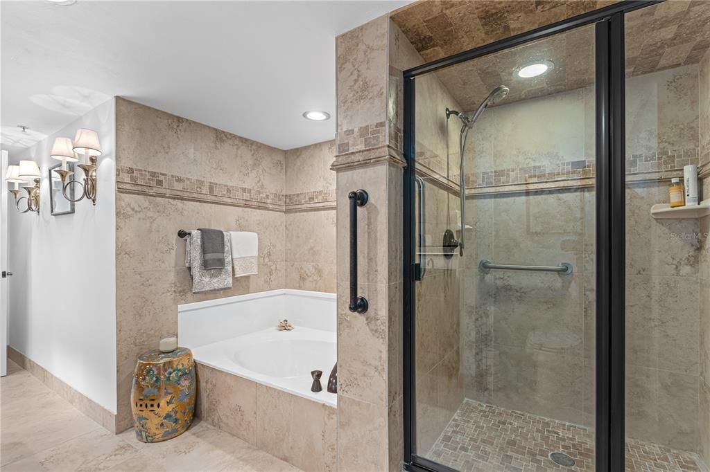 Active With Contract: $350,000 (3 beds, 2 baths, 2100 Square Feet)