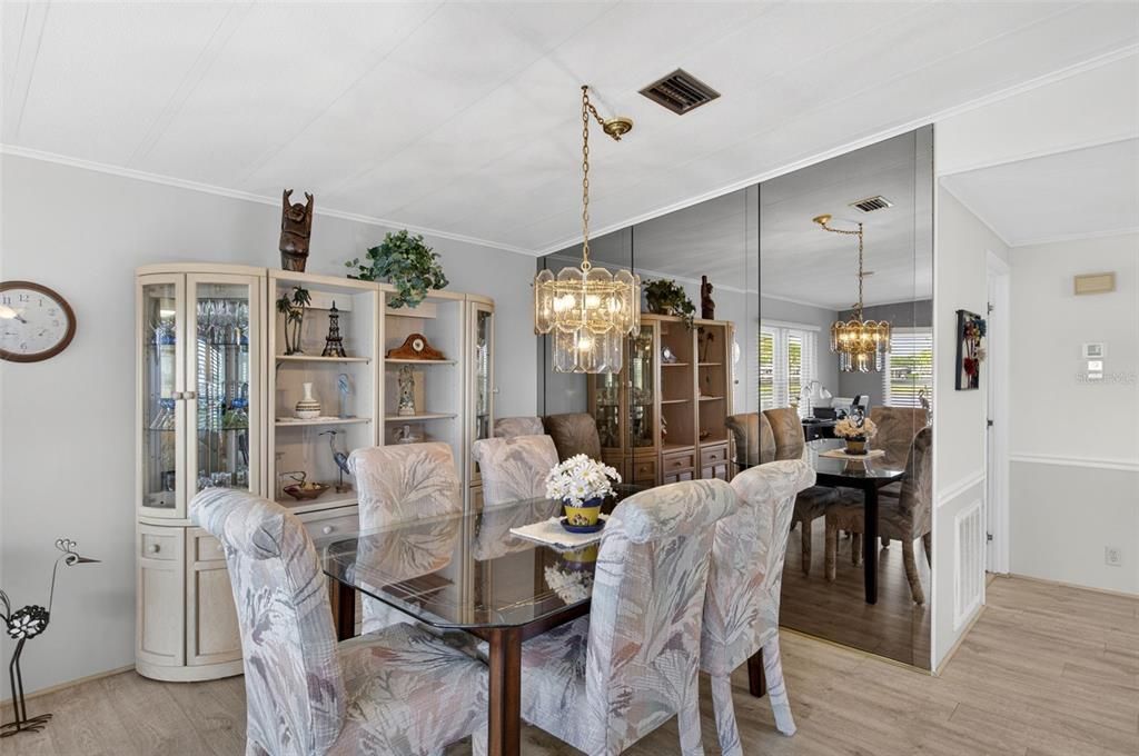 Active With Contract: $182,500 (2 beds, 2 baths, 1456 Square Feet)