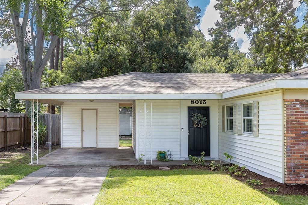 Active With Contract: $315,000 (3 beds, 2 baths, 1284 Square Feet)