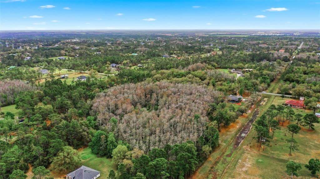 На продажу: $100,000 (1.09 acres)