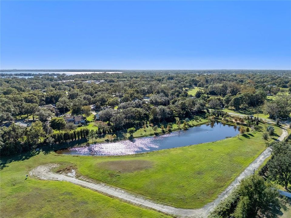 En Venta: $1,595,000 (2.12 acres)