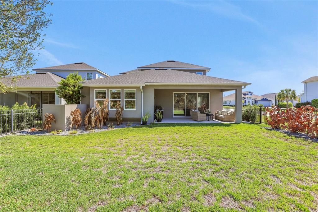 На продажу: $739,900 (5 спален, 3 ванн, 3174 Квадратных фут)