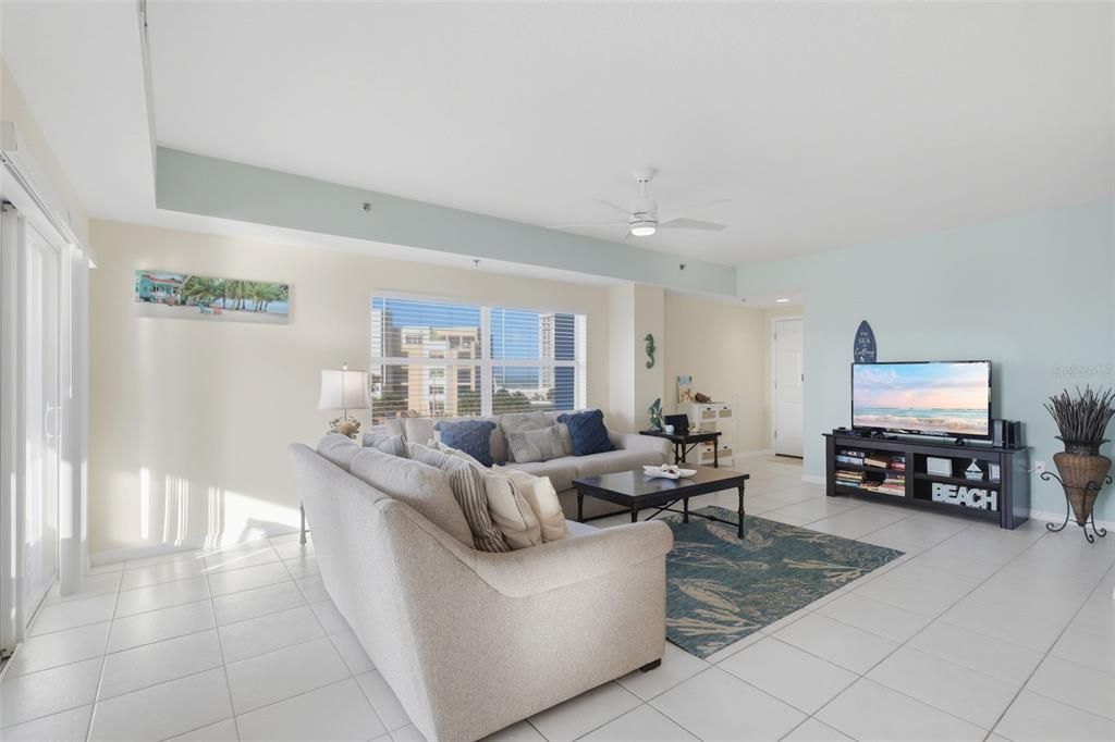 Active With Contract: $449,000 (3 beds, 2 baths, 1768 Square Feet)