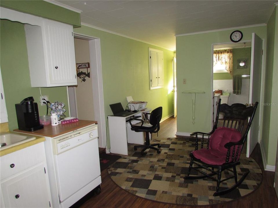 Activo con contrato: $189,000 (2 camas, 2 baños, 1128 Pies cuadrados)