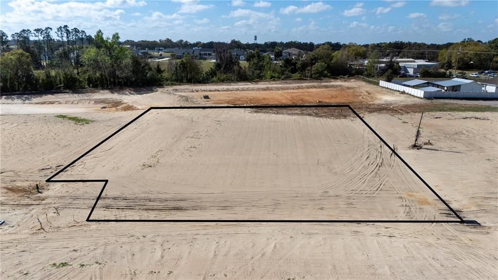 待售: $220,000 (0.62 acres)