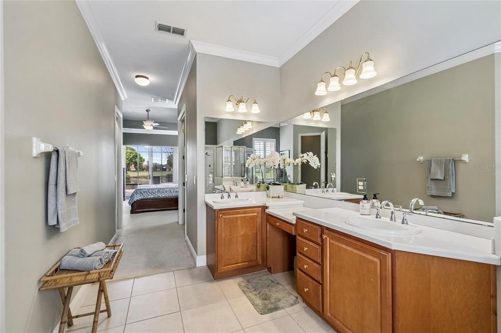 For Sale: $489,900 (3 beds, 2 baths, 2450 Square Feet)