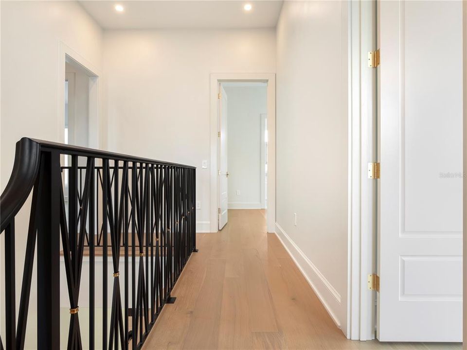 En Venta: $2,800,000 (4 camas, 3 baños, 3553 Pies cuadrados)