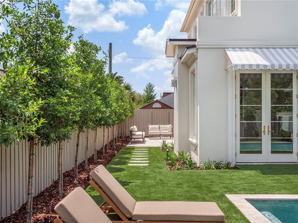 En Venta: $2,800,000 (4 camas, 3 baños, 3553 Pies cuadrados)