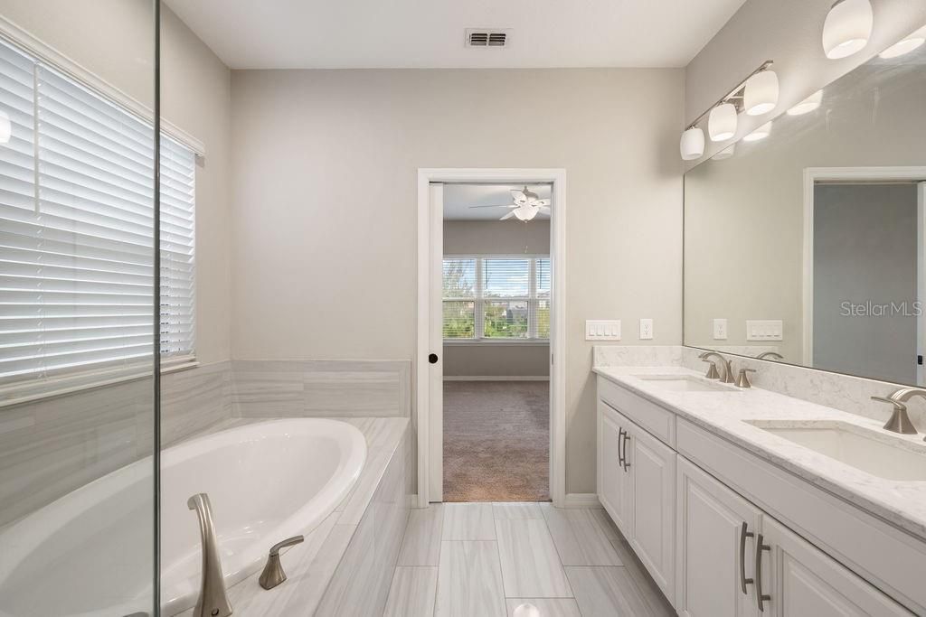 Active With Contract: $4,000 (4 beds, 2 baths, 2196 Square Feet)