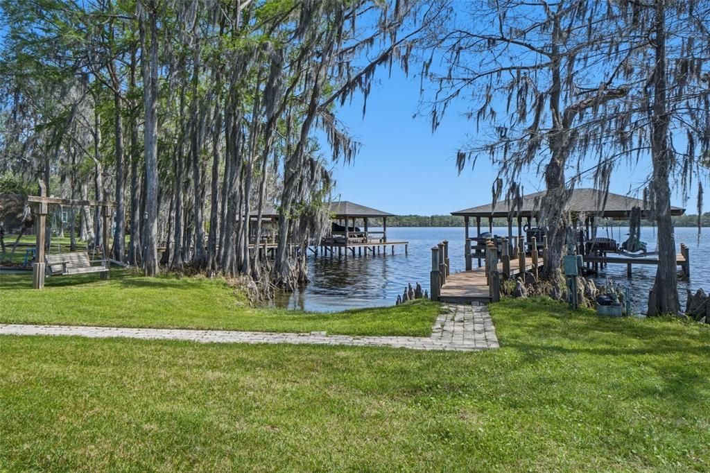 En Venta: $1,075,000 (3 camas, 2 baños, 1798 Pies cuadrados)