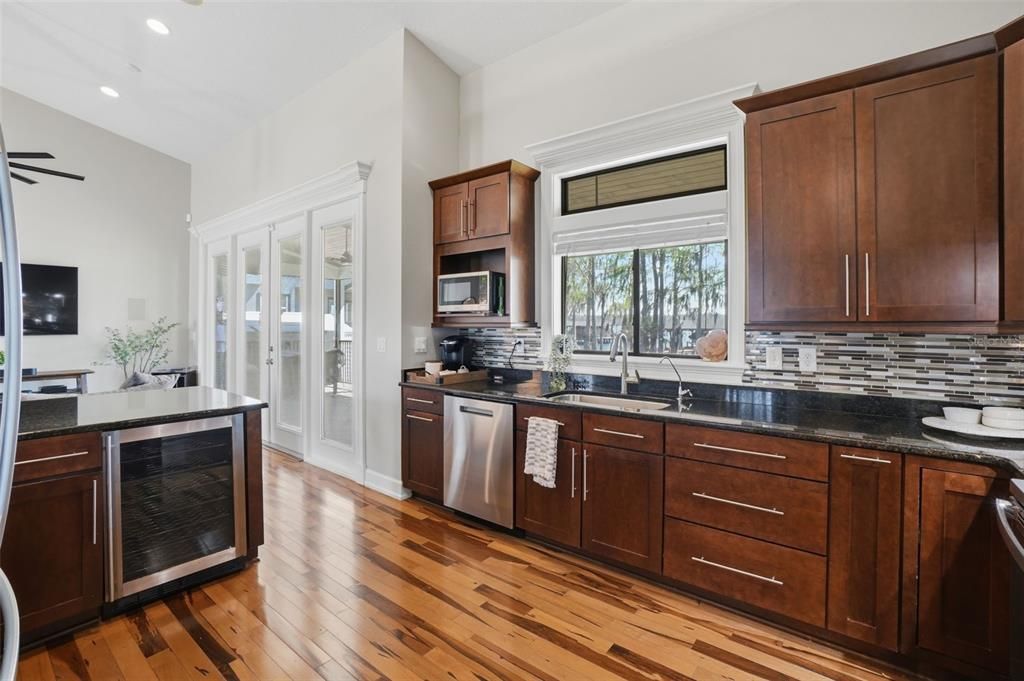 En Venta: $1,075,000 (3 camas, 2 baños, 1798 Pies cuadrados)