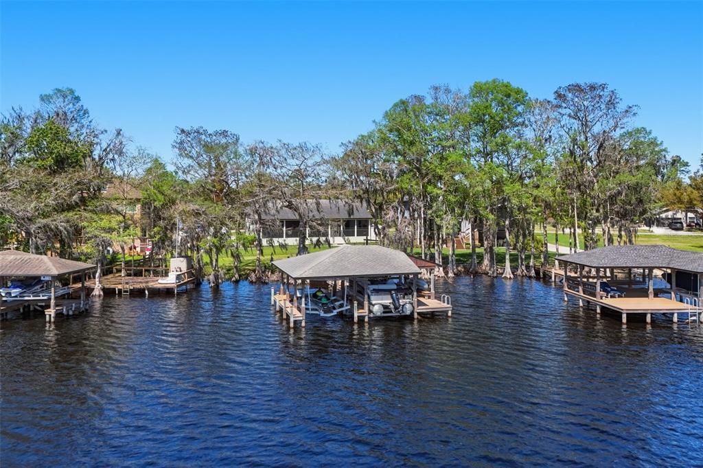 En Venta: $1,075,000 (3 camas, 2 baños, 1798 Pies cuadrados)