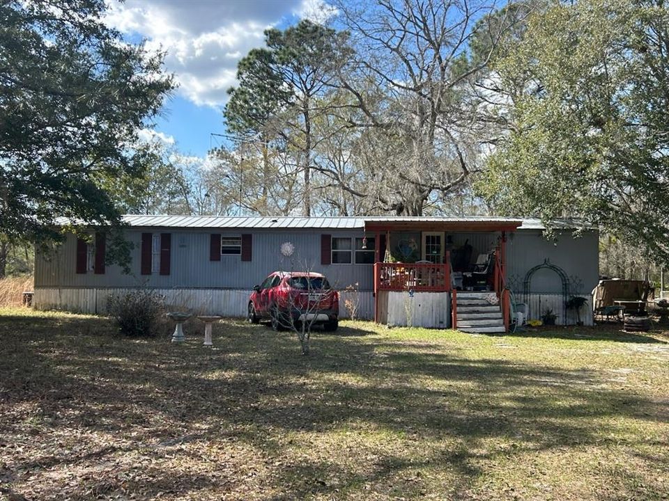 For Sale: $240,000 (2 beds, 2 baths, 924 Square Feet)