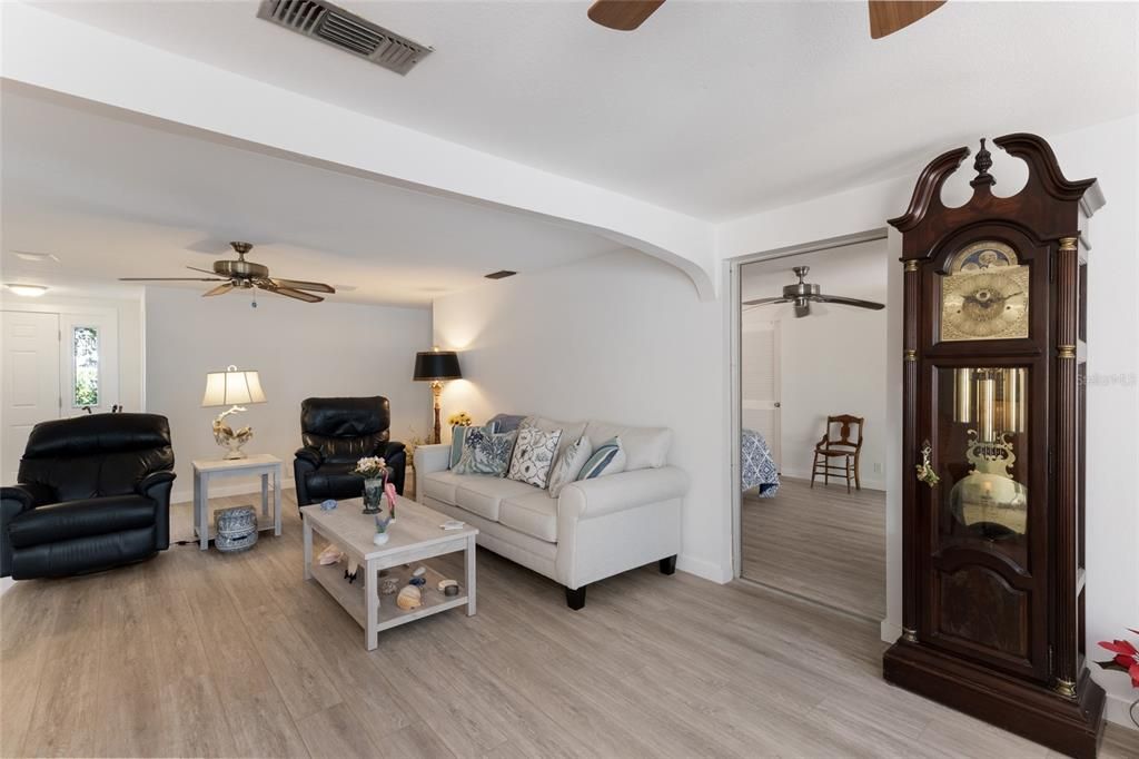 Active With Contract: $999,999 (4 beds, 3 baths, 1982 Square Feet)