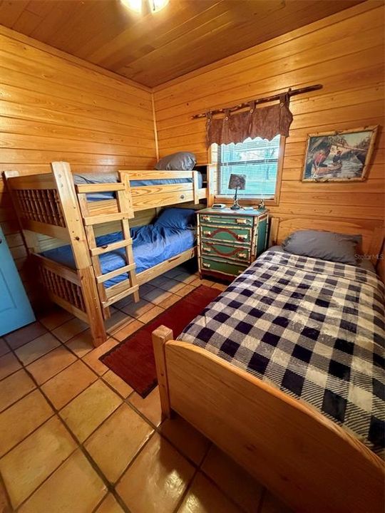 For Sale: $2,650,000 (3 beds, 2 baths, 1200 Square Feet)