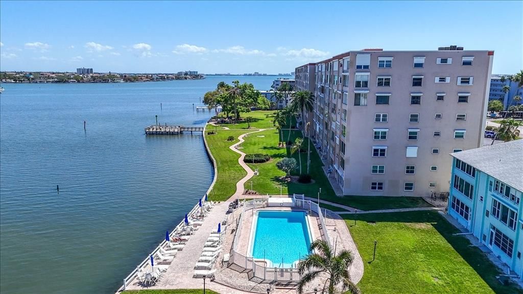Active With Contract: $325,000 (3 beds, 2 baths, 2210 Square Feet)