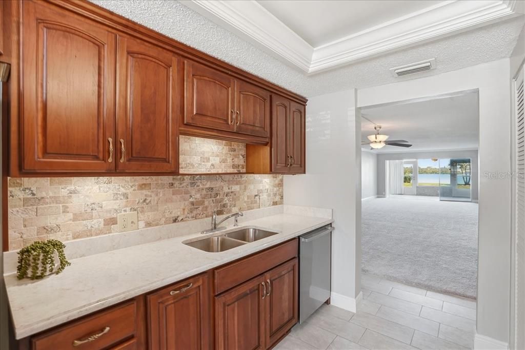 Active With Contract: $325,000 (3 beds, 2 baths, 2210 Square Feet)