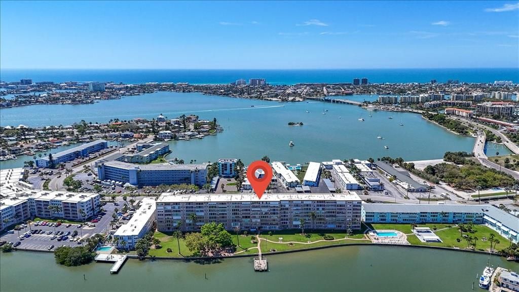 Active With Contract: $325,000 (3 beds, 2 baths, 2210 Square Feet)
