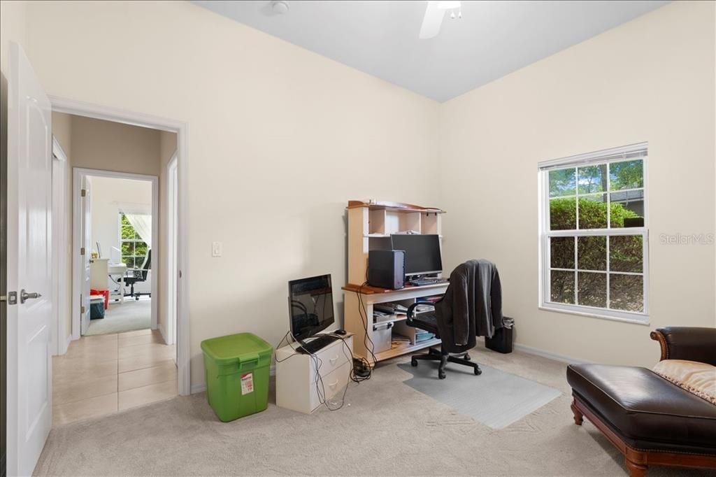 Activo con contrato: $550,000 (4 camas, 3 baños, 2718 Pies cuadrados)