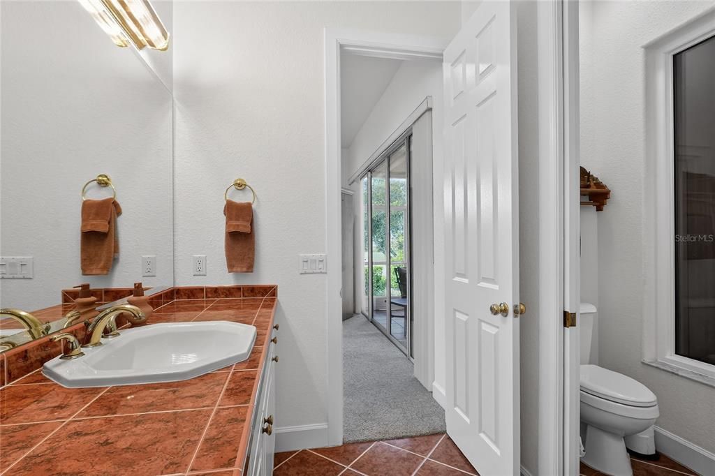 Active With Contract: $442,000 (3 beds, 2 baths, 2433 Square Feet)