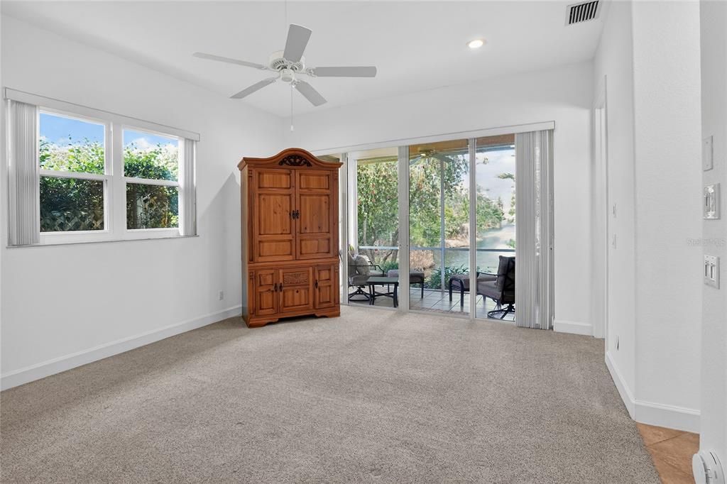 Active With Contract: $442,000 (3 beds, 2 baths, 2433 Square Feet)