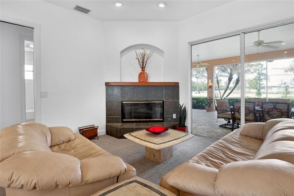 Active With Contract: $442,000 (3 beds, 2 baths, 2433 Square Feet)