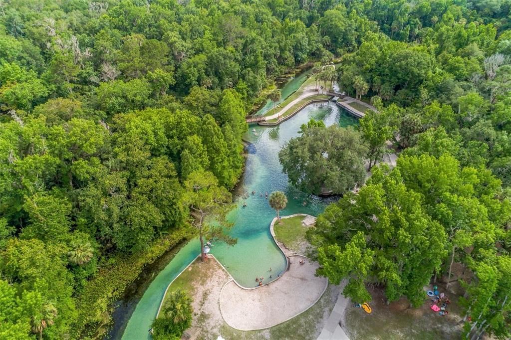 Activo con contrato: $689,900 (5 camas, 3 baños, 3540 Pies cuadrados)