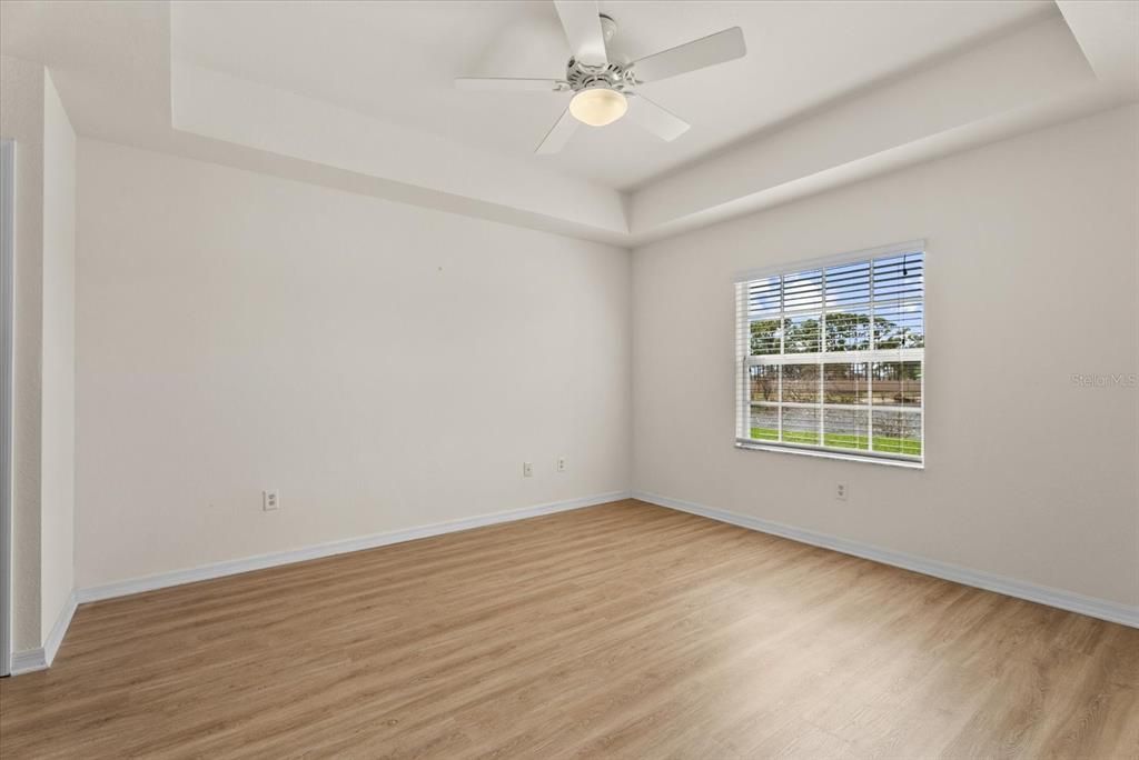 For Sale: $237,500 (2 beds, 2 baths, 1168 Square Feet)