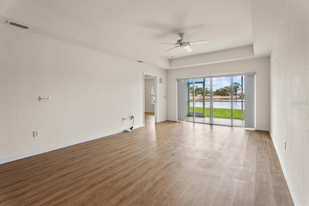 For Sale: $237,500 (2 beds, 2 baths, 1168 Square Feet)