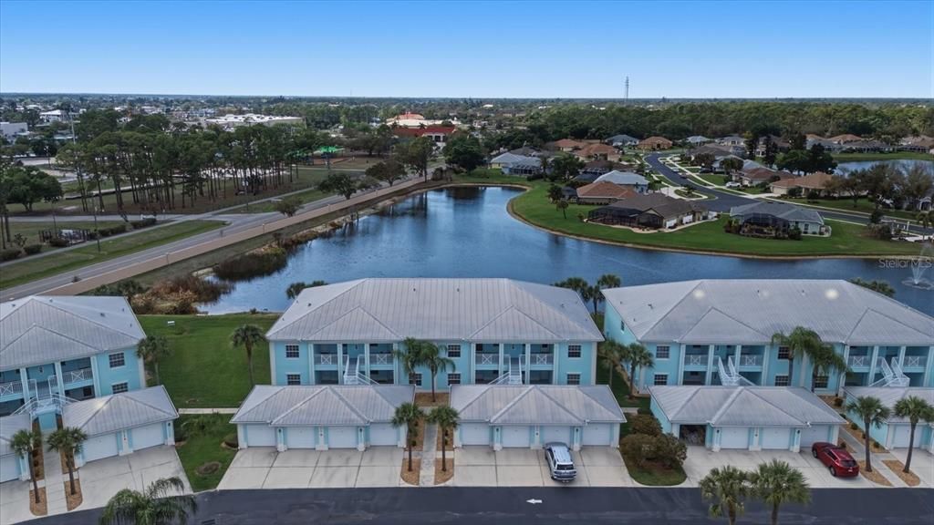 For Sale: $237,500 (2 beds, 2 baths, 1168 Square Feet)