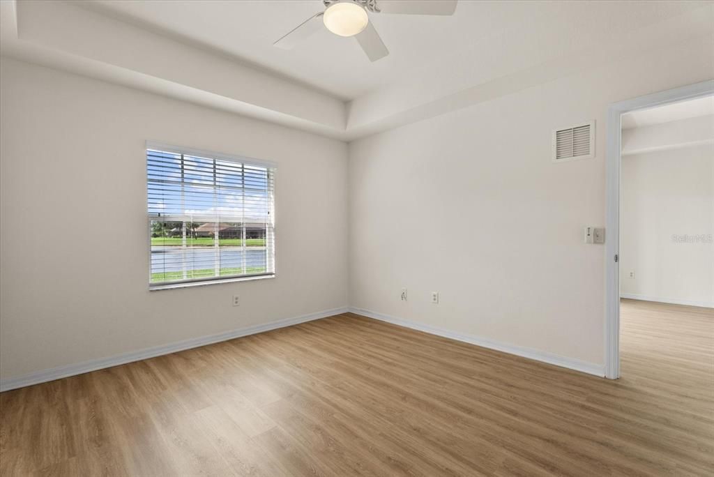For Sale: $237,500 (2 beds, 2 baths, 1168 Square Feet)