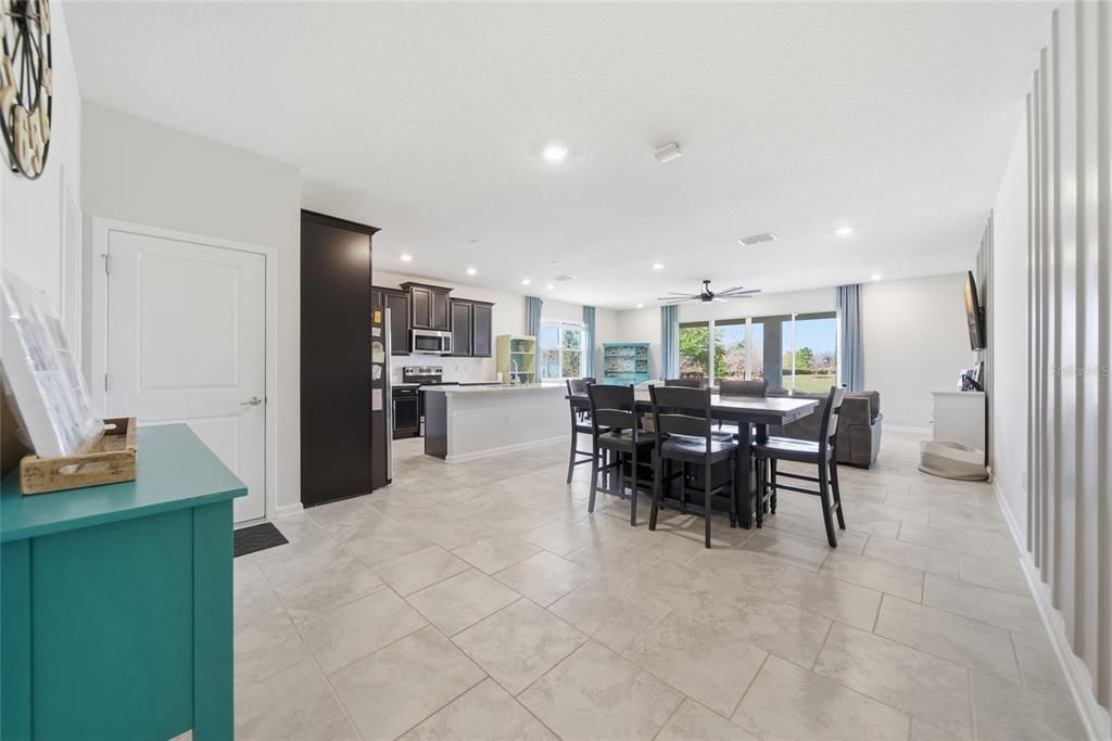 For Sale: $576,500 (5 beds, 3 baths, 3663 Square Feet)