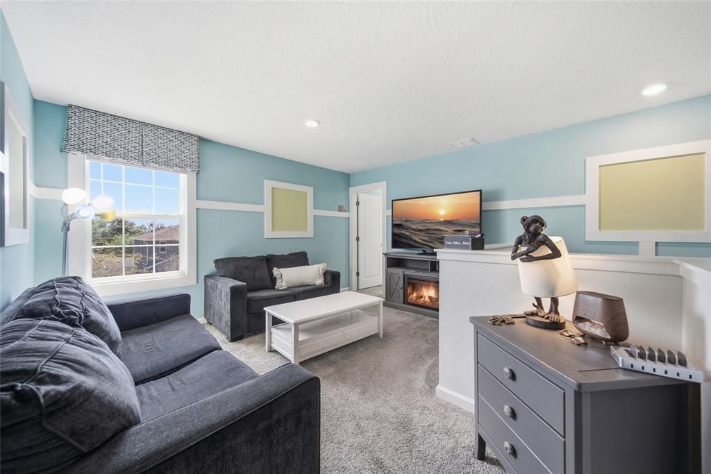 For Sale: $576,500 (5 beds, 3 baths, 3663 Square Feet)