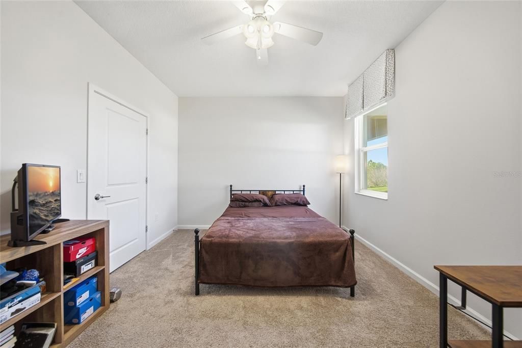 For Sale: $576,500 (5 beds, 3 baths, 3663 Square Feet)