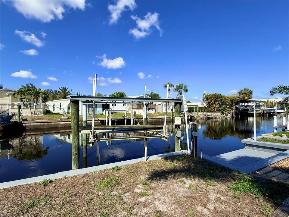 For Sale: $164,000 (2 beds, 2 baths, 1128 Square Feet)