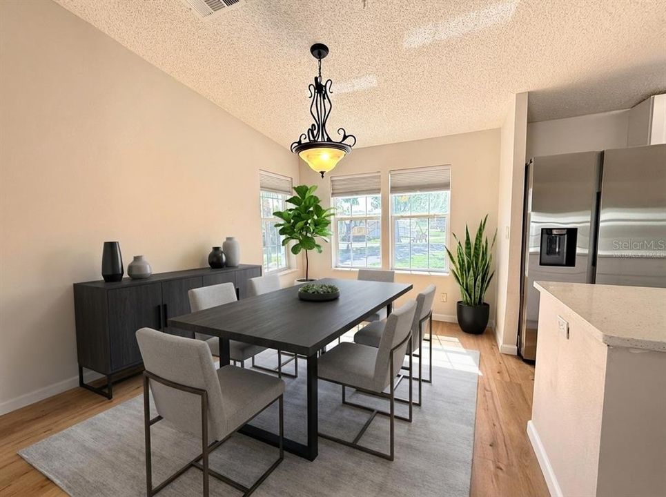 For Sale: $164,000 (2 beds, 2 baths, 1128 Square Feet)