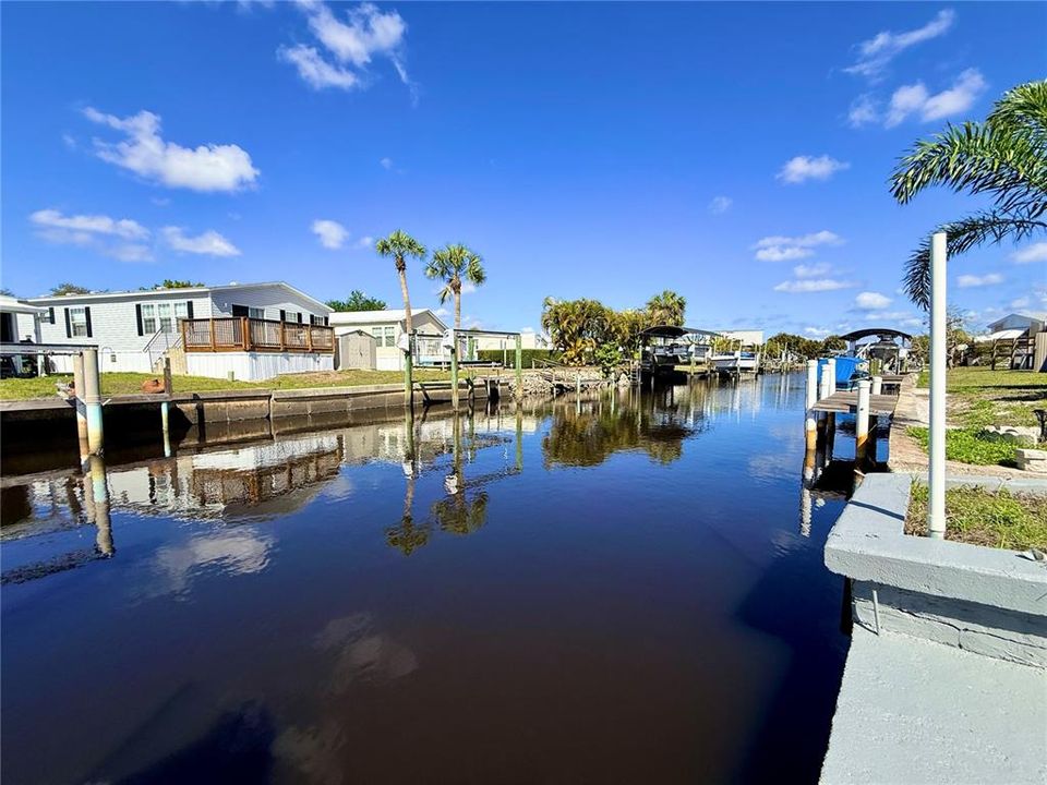 For Sale: $164,000 (2 beds, 2 baths, 1128 Square Feet)
